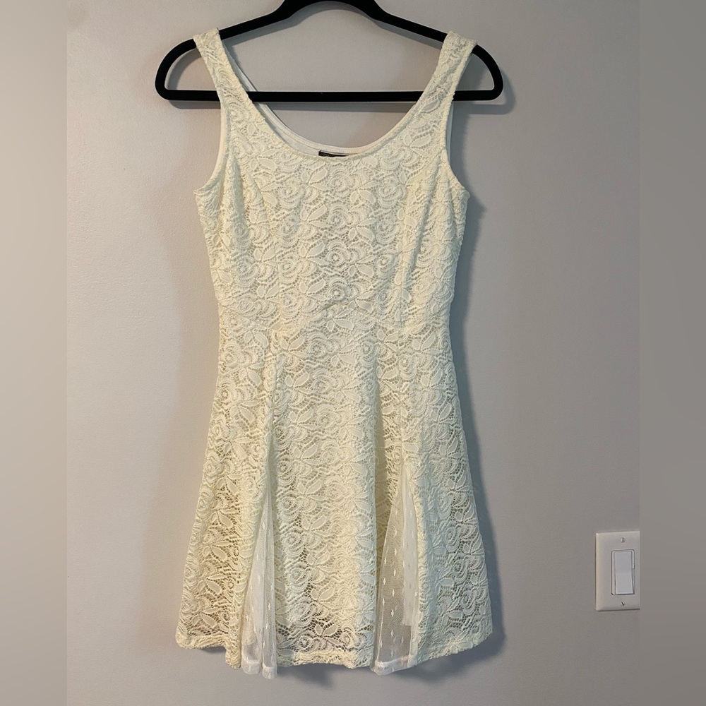 White lace dress